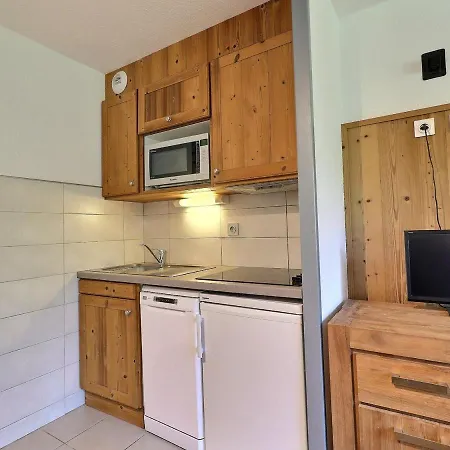 Apartman 2 Pieces A La Tania - Balcon, Skis Aux Pieds, Ideal 4 Pers, Proche Commerces - Fr-1-182a-27 *